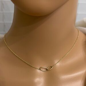 Elegant Gold Chain Necklace